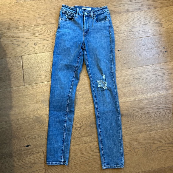 Levi’s 721 High Rise Skinny - Picture 8 of 8